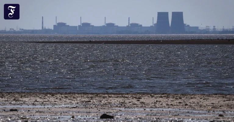 Liveblog Ukrainekrieg: IAEA fordert Zugang zu AKW Saporischschja