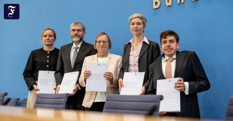 Klimaziele in Gefahr: „Netto-Null“ erst 2050 – warum nicht?
