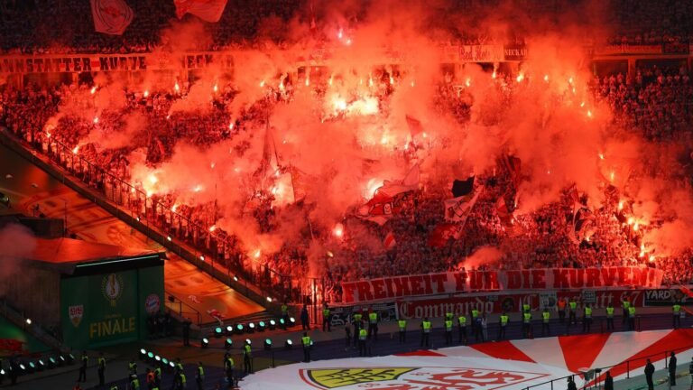 VfB- und Bayern-Fans nutzen Pokalfinale für massive Kritik am DFB