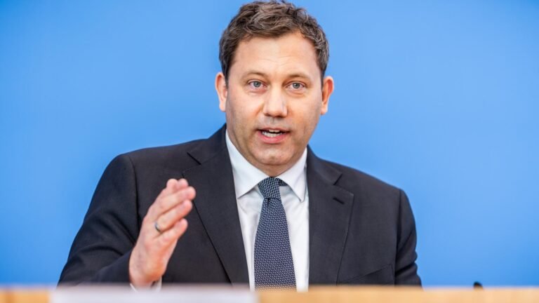 Schwarz-rote Koalition – Klingbeil: „SPD bereit zu Kompromissen bei Reformen“