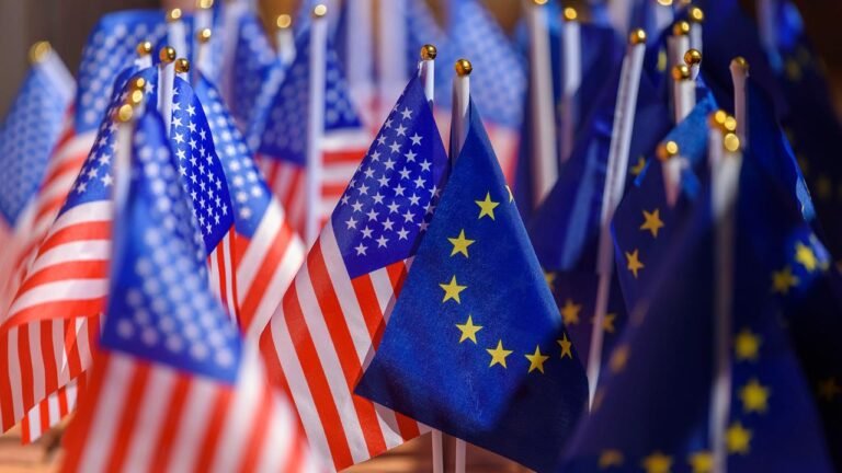 Nach Trumps Zollankündigung: EU hält sich „alle Optionen offen“