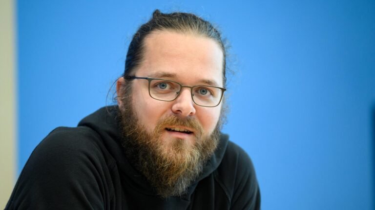 Nach Absage von Semsrott-Lesung – Magdeburgs OB weist Vorwürfe politischer Einflussnahme zurück