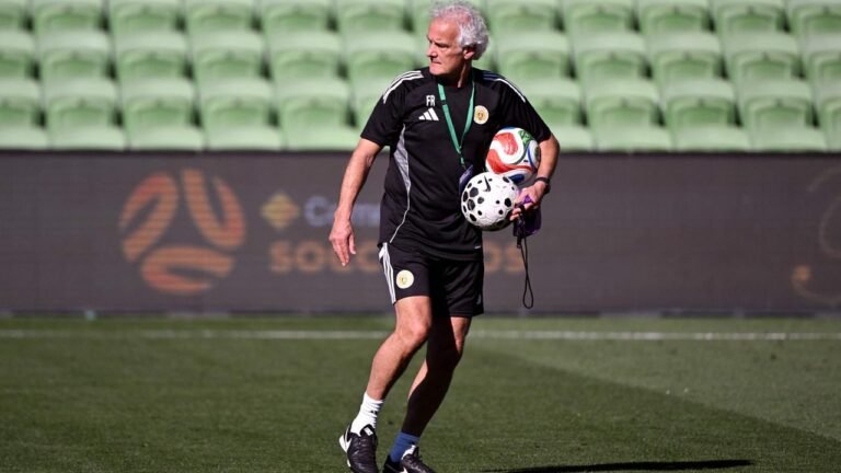 Deutscher WM-Gegner Curacao: Trainer Rutten tritt zurück