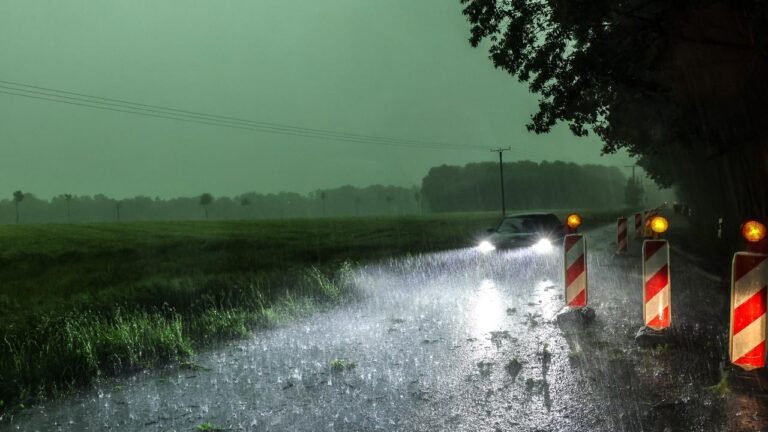Wetter: Woche endet ungemütlich – vielerorts Schauer und Gewitter