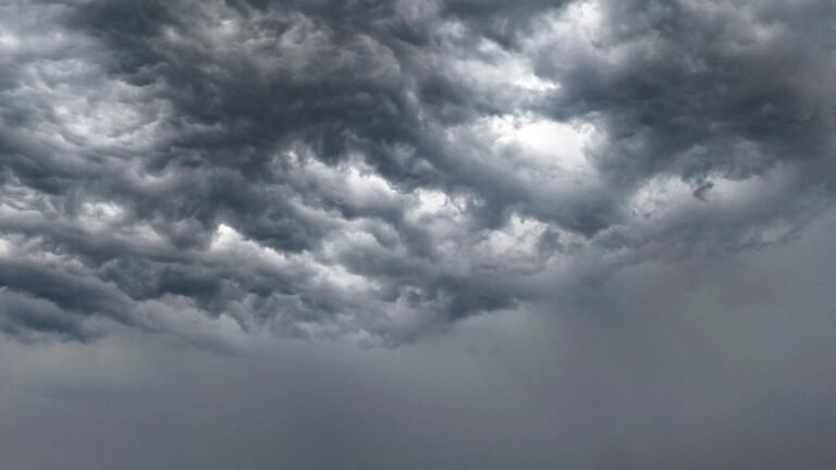 Wetterumschwung in Deutschland erwartet – Unwetter im Anmarsch
