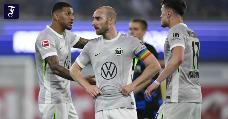 SC Paderborn gewinnt Relegation: VfL Wolfsburg steigt aus Bundesliga ab