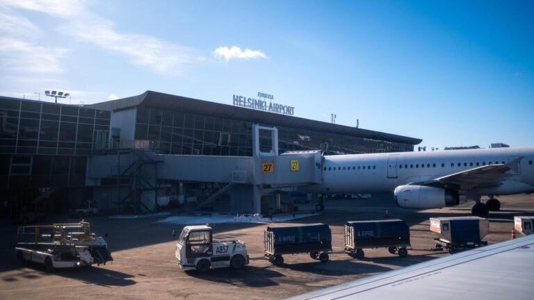 Wegen Drohnenwarnung: Betrieb am Flughafen Helsinki vorübergehend eingestellt