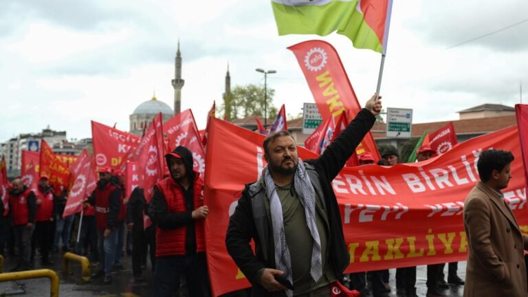 Hunderte Demonstranten in Istanbul festgenommen
