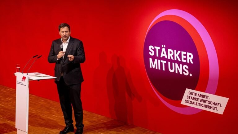 Finanzminister Klingbeil will Spitzenverdiener mehr zahlen lassen