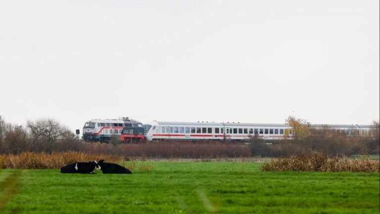 Bundestag billigt drei neue Bahnstrecken