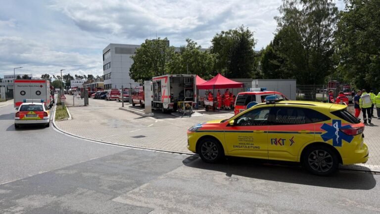 Ein Toter und zahlreiche Verletzte nach Chemikalienaustritt in Nürnberger Industriebetrieb