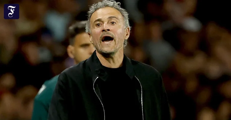 Luis Enrique: Ärger über Wayne Rooney nach 5:4 von PSG gegen FC Bayern
