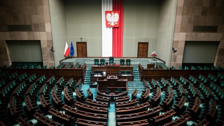 Parlament stimmt für eingetragene Lebenspartnerschaft
