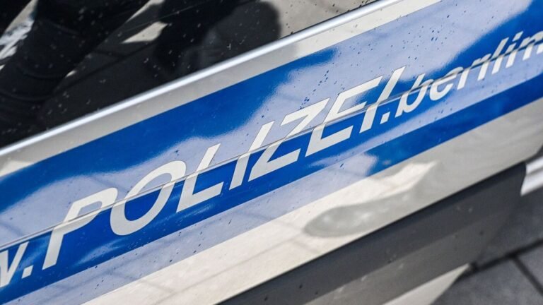 28-Jähriger von Gruppe attackiert und verletzt