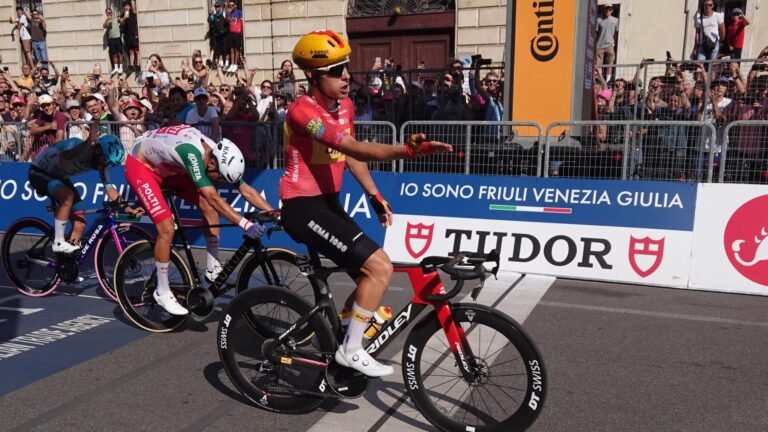 Norweger Dversnes gewinnt 15. Etappe des Giro d`Italia in Mailand