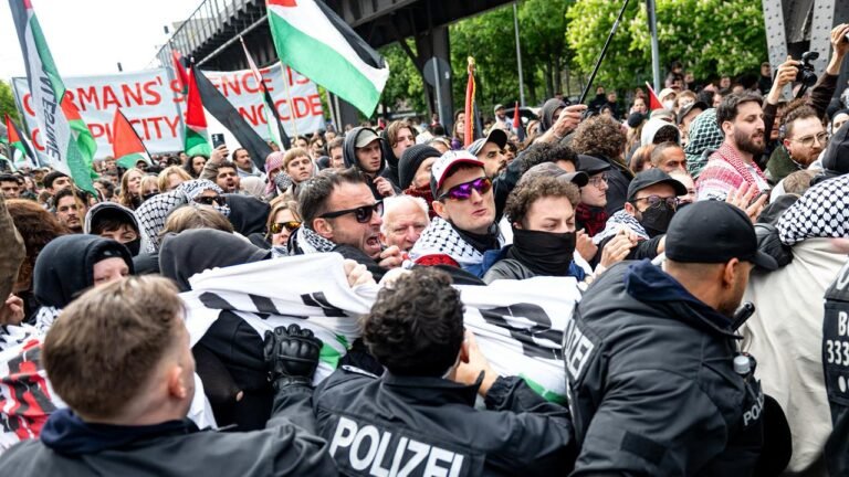 Berlin: Mehrere Menschen bei pro-palästinensischer Demo festgenommen