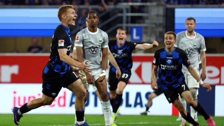 Paderborn zurück in der Bundesliga – Wolfsburg steigt erstmals ab