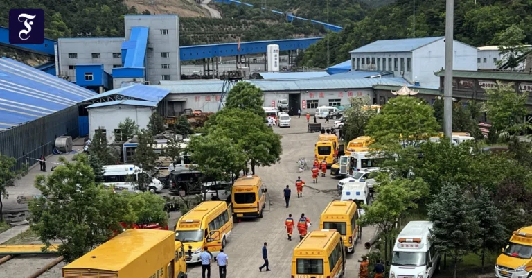 Gasexplosion in China: Mehr als 80 Tote bei Minenunglück