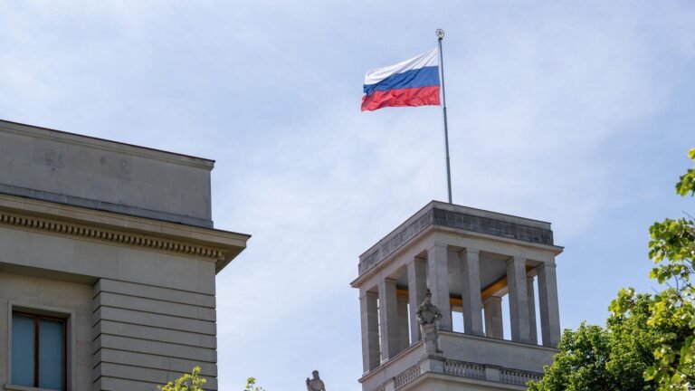 Krieg in der Ukraine – Fast 50 Länder verurteilen Russlands Drohungen gegen Ausländer und Diplomaten in Kiew