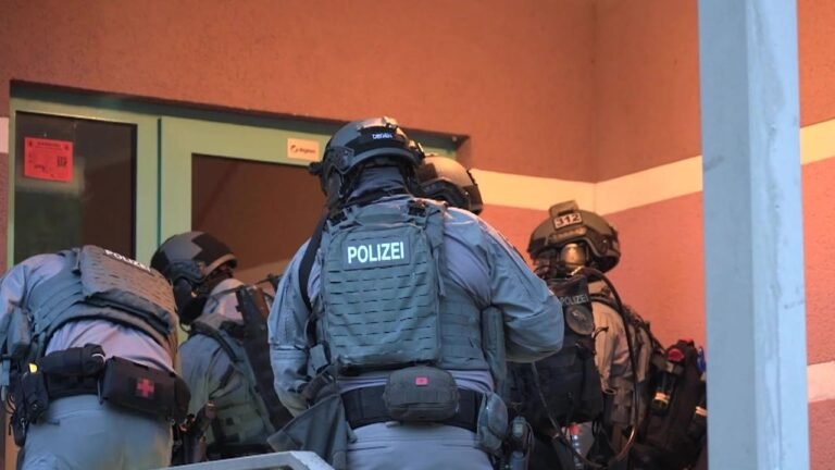 Bundesanwaltschaft: Bundesweite Razzia gegen rechtsextreme Organisationen