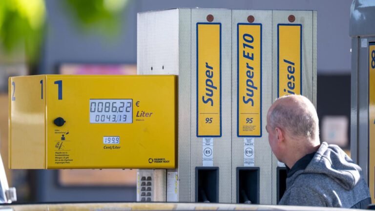 Spritpreise im Griff? Was Tankrabatt und 12-Uhr-Regel bringen