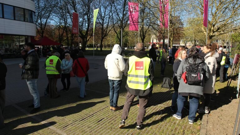 Verdi ruft Telekom-Mitarbeitende in zwölf Bundesländern zum Streik auf