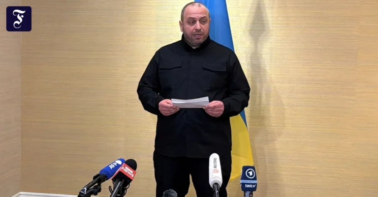Ukraine-Liveticker: Ukrainischer Chefunterhändler für Gespräche in Berlin
