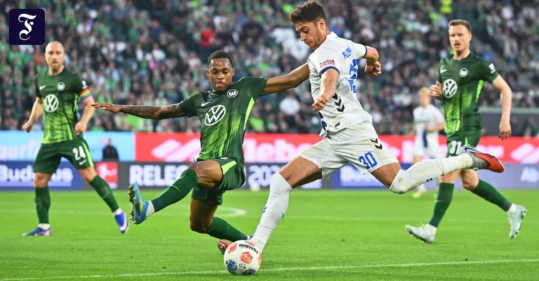 Bundesliga-Relegation: Wolfsburg und Paderborn trennen sich mit Unentschieden