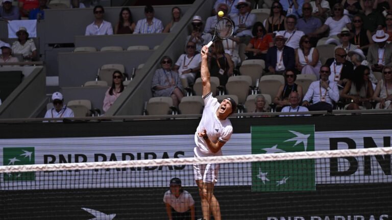 Zverev gewinnt zum Auftakt der French Open gegen Franzosen Benjamin Bonzi