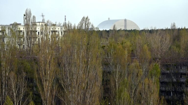 Kiew: Russische Drohne trifft Atommüllagergebäude bei Tschernobyl