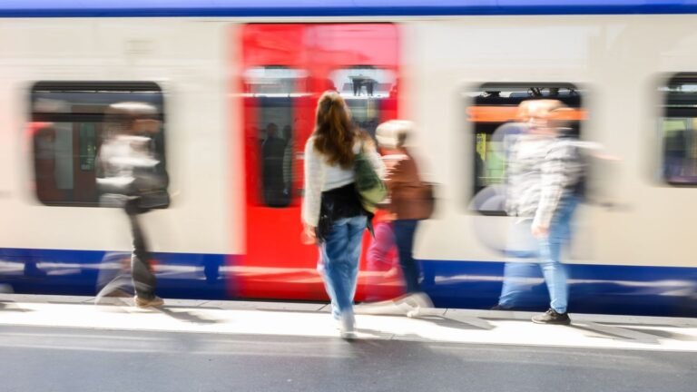 Bildung: Kein Gratis-Deutschlandticket für Schüler in Sommerferien