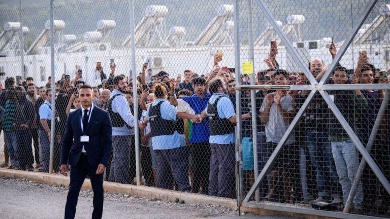 Migration: EU verschärft Asylregeln – Reform in Kraft