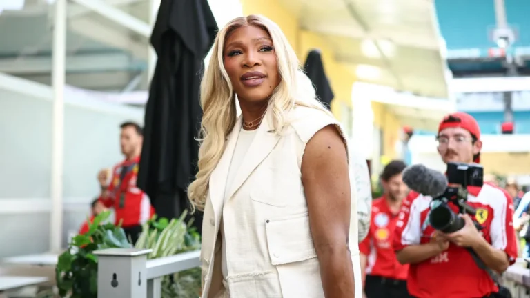 Tennis: Tennisspielerin Serena Williams kündigt Comeback an