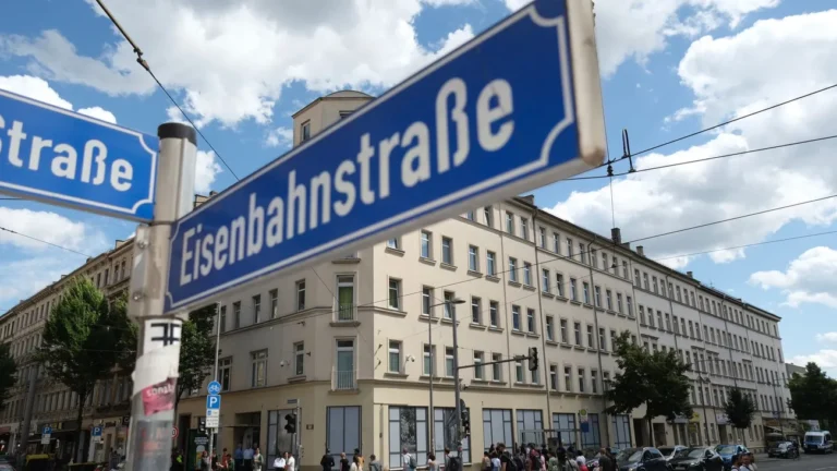 Eisenbahnstraße: Ein Schwerverletzter auf Eisenbahnstraße in Leipzig