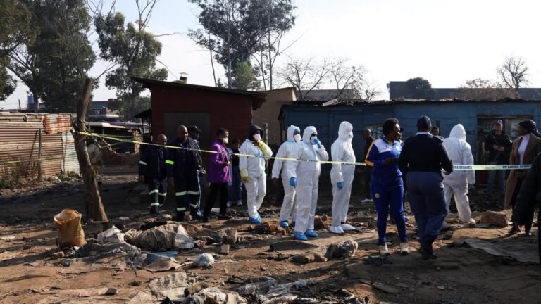 Südafrika: Tote bei Angriff auf Armensiedlung nahe Johannesburg