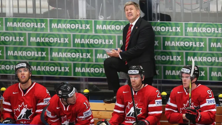 Autoimmunerkrankung: In Klinik: Augsburger Eishockey-Trainer schwer erkrankt