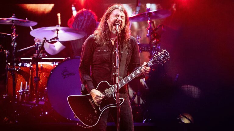 Konzert in der Allianz Arena: So rocken die Foo Fighters gerade in München – München