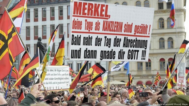 Feindbild Politik: Die Hemmschwelle sinkt weiter