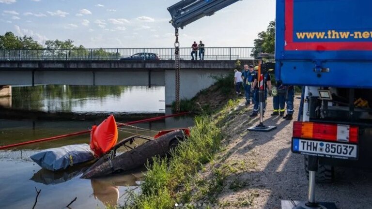 Versunkener Oldtimer bei Elchingen: Wurde der Donau-Manta 1972 gestohlen? – Bayern