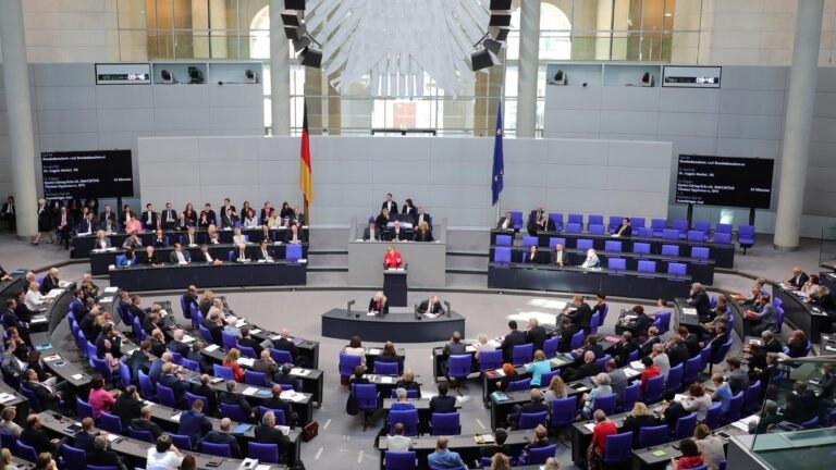Bundestag – Diätenerhöhung für Abgeordnete soll in diesem Jahr ausfallen