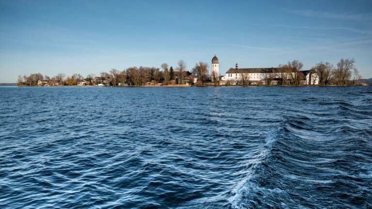 Wahlwiederholung: Jetzt haben auch die Chiemsee-Inseln einen neuen Bürgermeister – Bayern