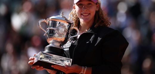 French Open: Mirra Andreeva gewinnt Finale gegen Maja Chwalinska