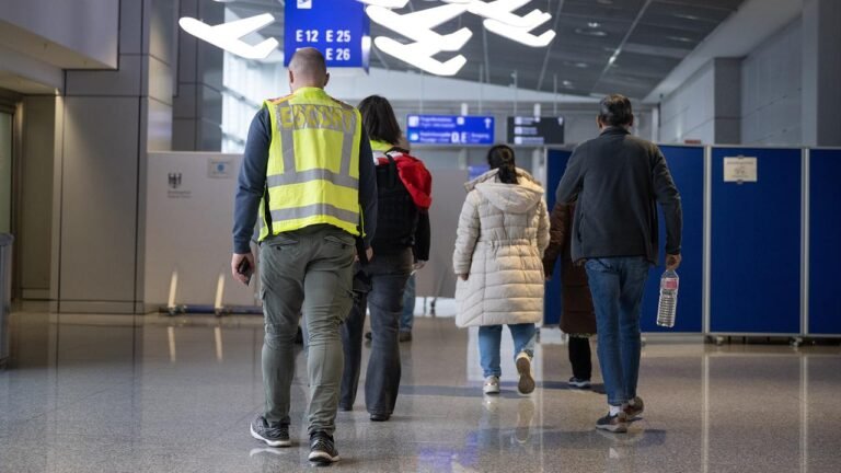 EU einigt sich auf Abschiebezentren für Migranten in Drittstaaten