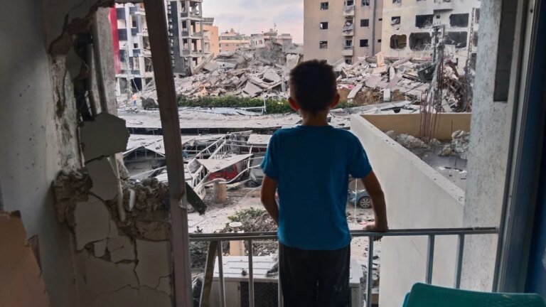 News zu Nahost: Libanon und Israel wollen brüchige Waffenruhe umsetzen – Politik