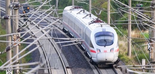Hannover: Oberleitungsschaden auf Bahnstrecke – auch Fernverkehr betroffen