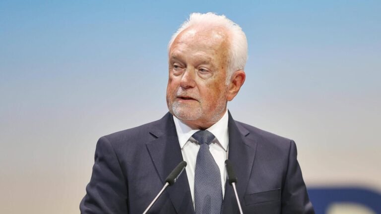 „Der hat nicht mehr alle Tassen im Schrank“