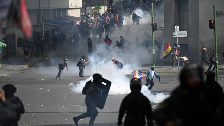 Zwei Minister verlassen Boliviens Regierung