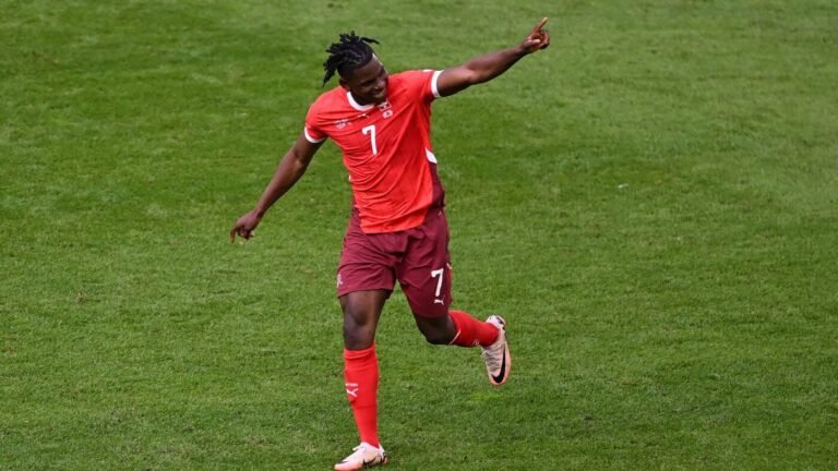 Fußball-WM: Schweizer Embolo beantragt Visum für WM