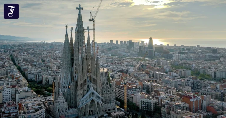Antoni Gaudí: Sagrada Família und die Politik