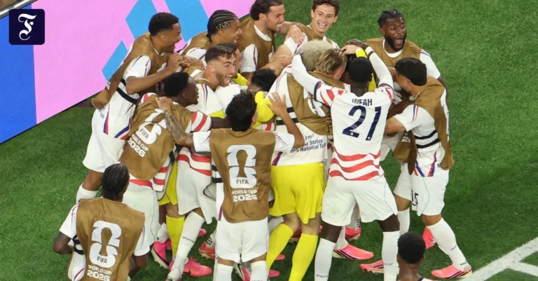 Folarin Balogun glänzt beim WM-Auftaktsieg der USA